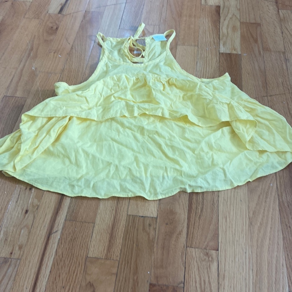 Women’s Abound top. Yellow. Size S